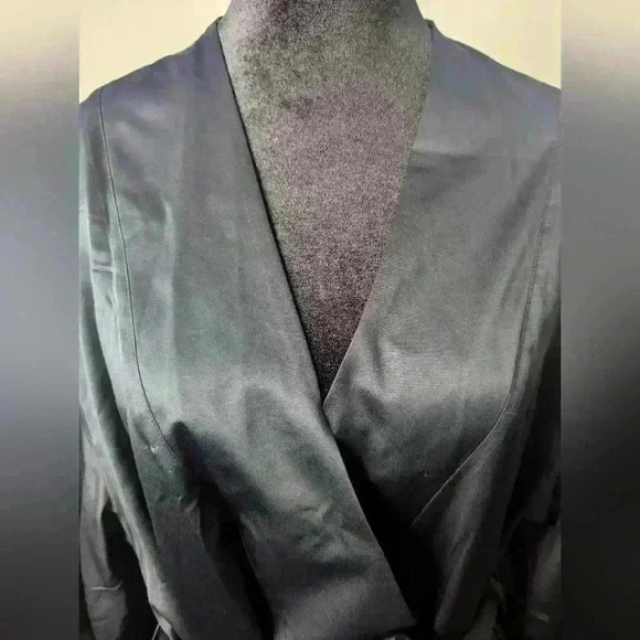 ThirdLove Black Robe - Picture 4 of 10